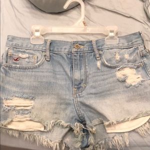 Cute blue jean shorts